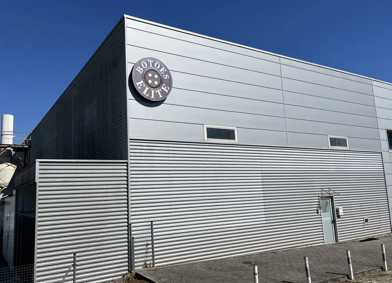 Fábrica Botões Elite en Ribeirão, Famalicão, Portugal