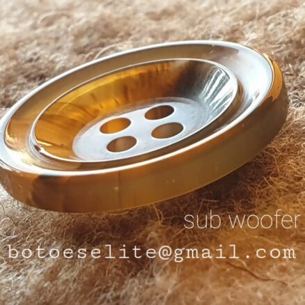 Sub woofer. #buttons #botões #bottoni #boutons #botones #knöpfe #knappar #ボタン