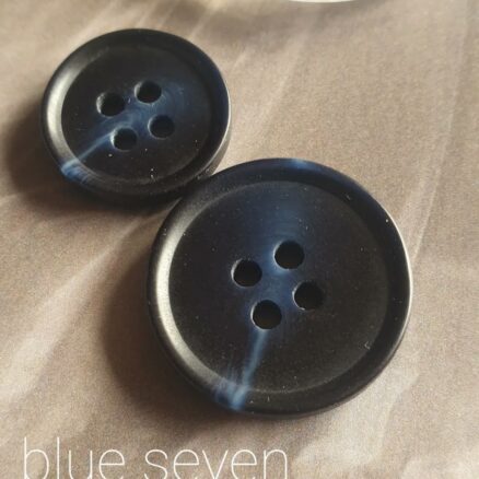 Blue seven #bottoni #botones #boutons #knöpfe #buttons #botões #ボタン #κουμπιά