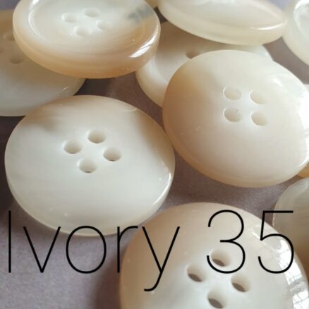 Ivory 35 #bottoni #boutons #botones #knöpfe #buttons #botões #ボタン #Fashionable