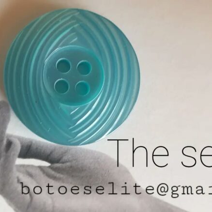 The serve. #boutons #bottoni #buttons #botões #botones #knöpfe #knappar #ボタン #sports #portugalfashion